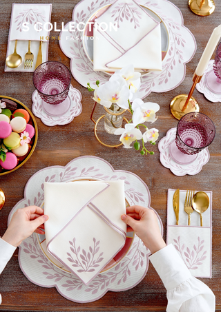 طقم مفارش سفرة - تصميم شانتال - تطريز وردى - قماش مقاوم للماء - ٦ اشخاص - ٢٤ قطعة - طقم كامل  