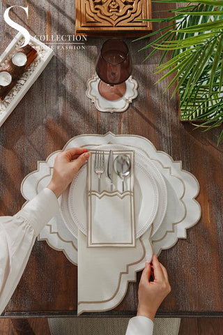 طقم مفارش سفرة - تصميم كلارا - تطريز بنى فاتح (كابتشينو) - قماش مقاوم للماء - ٦ اشخاص - ٢٤ قطعة - طقم كامل  