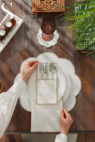 طقم مفارش سفرة - تصميم فلوريا - تطريز بنى فاتح (كابتشينو) - قماش مقاوم للماء - ٦ اشخاص - ٢٤ قطعة - طقم كامل  