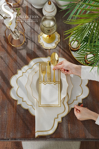 طقم مفارش سفرة - تصميم كلارا - تطريز ذهبى - قماش مقاوم للماء - ٦ اشخاص - ٢٤ قطعة - طقم كامل  