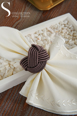 طقم حلقات مناديل سفرة - صناعة يدوية - اللون برقوقي داكن