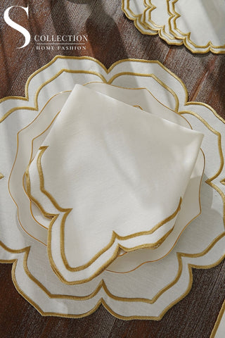 طقم مفارش سفرة - تصميم فاليرا - تطريز ذهبى - قماش مقاوم للماء - ٦ اشخاص - ٢٤ قطعة - طقم كامل  