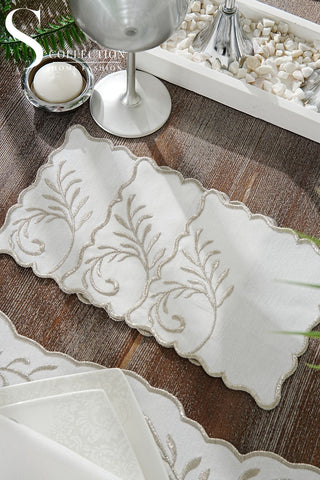 طقم مفارش سفرة - تصميم  زهرة الليلك - تطريز فضى لامع - قماش مقاوم للماء -  ٦  اشخاص -  ٢٤ قطعة - طقم كامل  