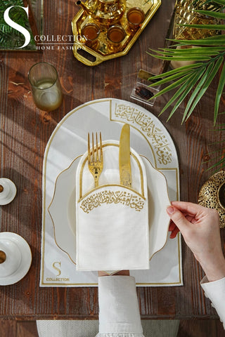 طقم مفارش أطباق مع جيوب ادوات مائدة - تصميم نور رمضان - تطريز ذهبى واوف وايت - قماش مقاوم للماء - ٦ اشخاص - ١٢ قطعة