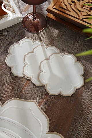 Valeria Off White and Cappuccino Design Placemat Set - Waterproof Fabric - 6 Persons - 24 Pcs. Full Set