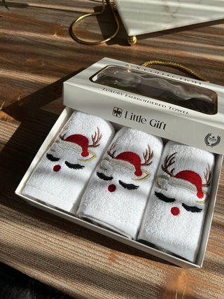 طقم مناشف مطرز فاخر - تصميم وجه غزال - تطريز متعدد الألوان 